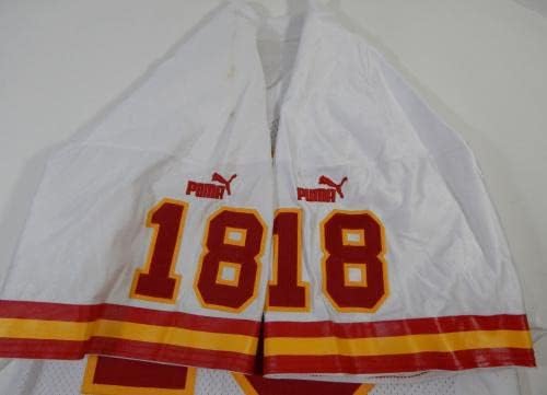 1999-ben a Kansas City Chiefs Elvis Grbac 18 Játék Kiadott Fehér Jersey DP17365 - Aláíratlan NFL Játék Használt Mezek