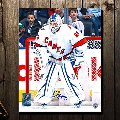 David Ayres Carolina Hurricanes AKCIÓ Dedikált 8x10 - Dedikált NHL-Fotók